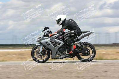 media/Apr-26-2024-TrackDaz (Fri) [[c4b677d280]]/C Group/140pm (Wheelie Bump)/